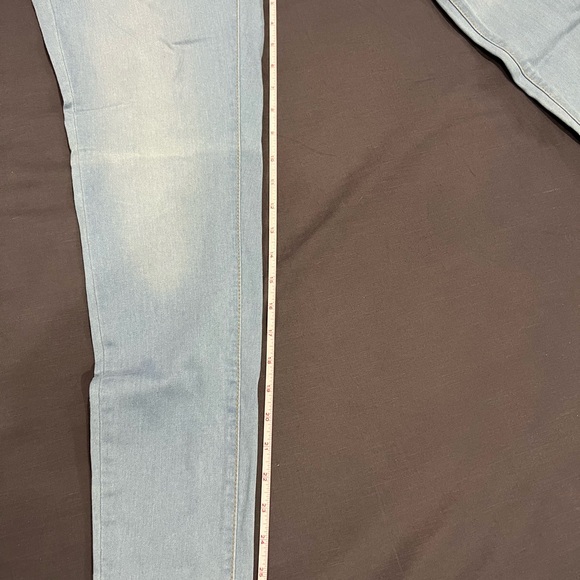 Levi’s 710 Super Skinny size 28 jeans - Picture 5 of 7